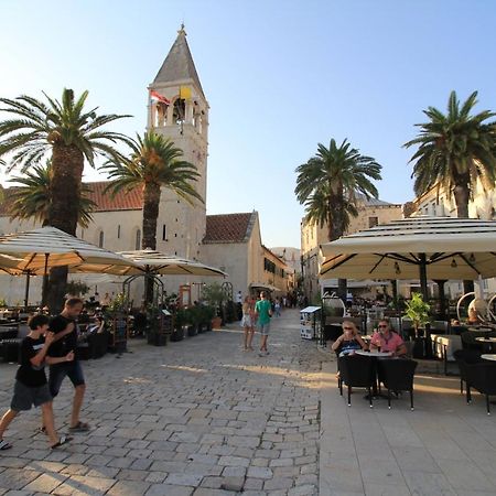Town House In The Centre Of Historic Trogir Villa Kültér fotó