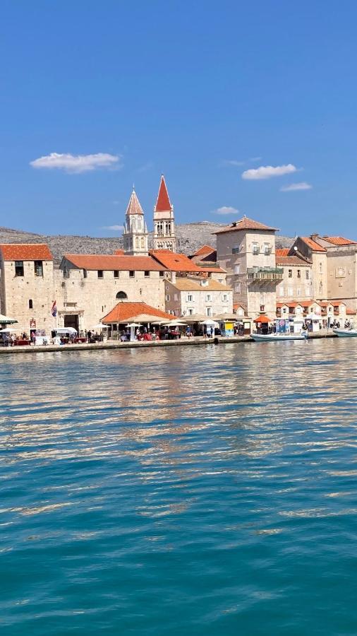 Town House In The Centre Of Historic Trogir Villa Kültér fotó